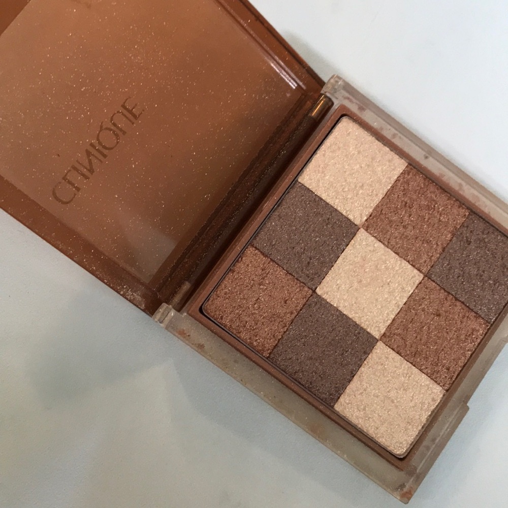 Shimmery bronzer from Clinique